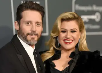Kelly Clarkson Pauses Las Vegas Residency as Ex‑Husband Brandon Blackstock Faces Serious Illness